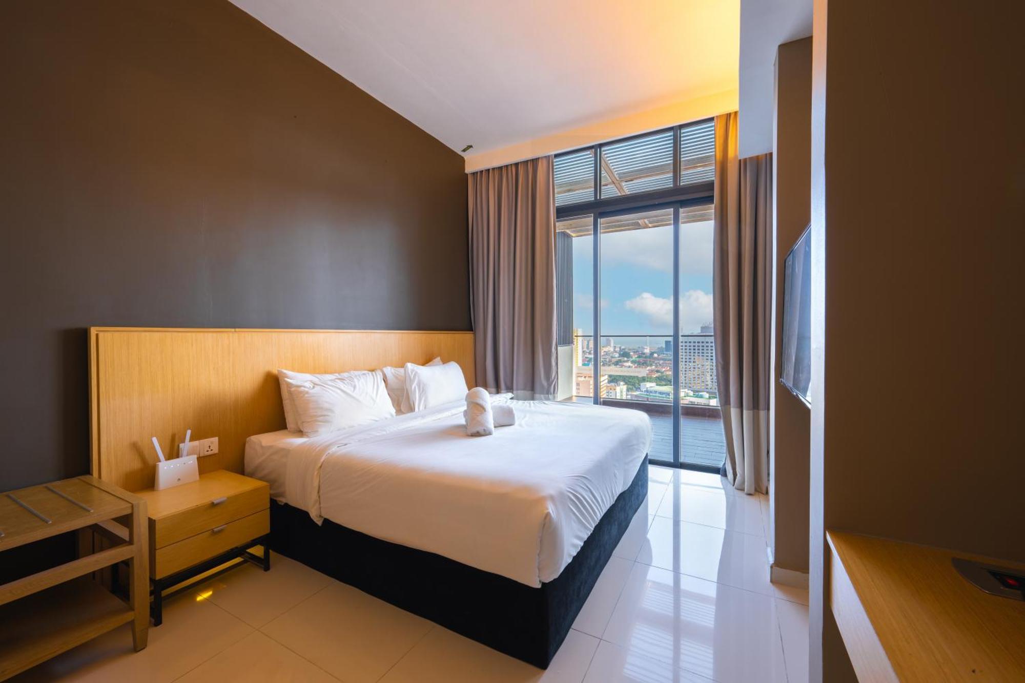 Greystone 99 Suites Malacca Exterior photo