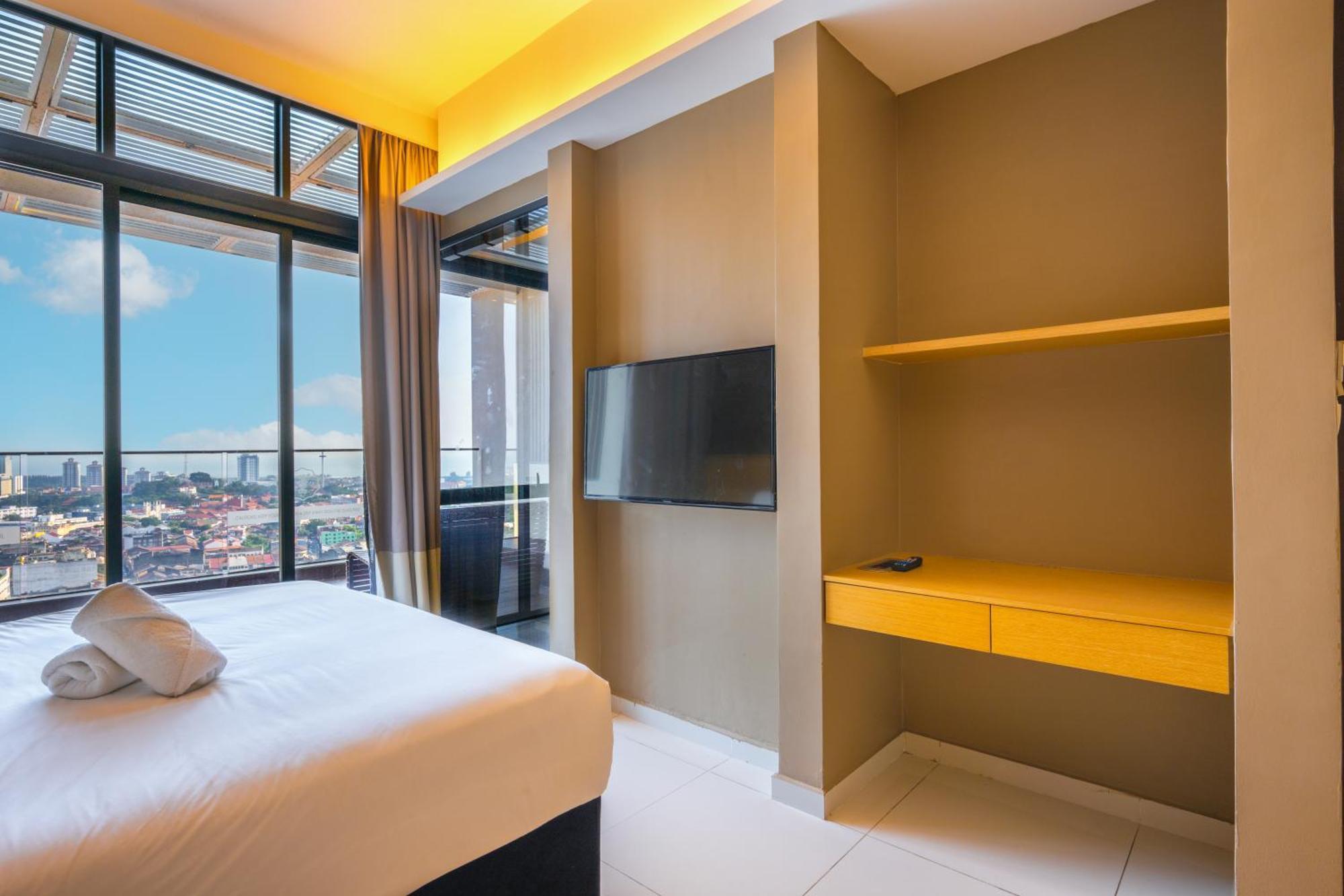 Greystone 99 Suites Malacca Exterior photo