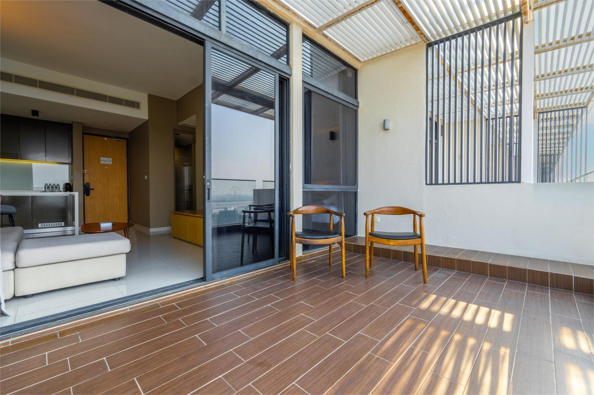 Greystone 99 Suites Malacca Exterior photo
