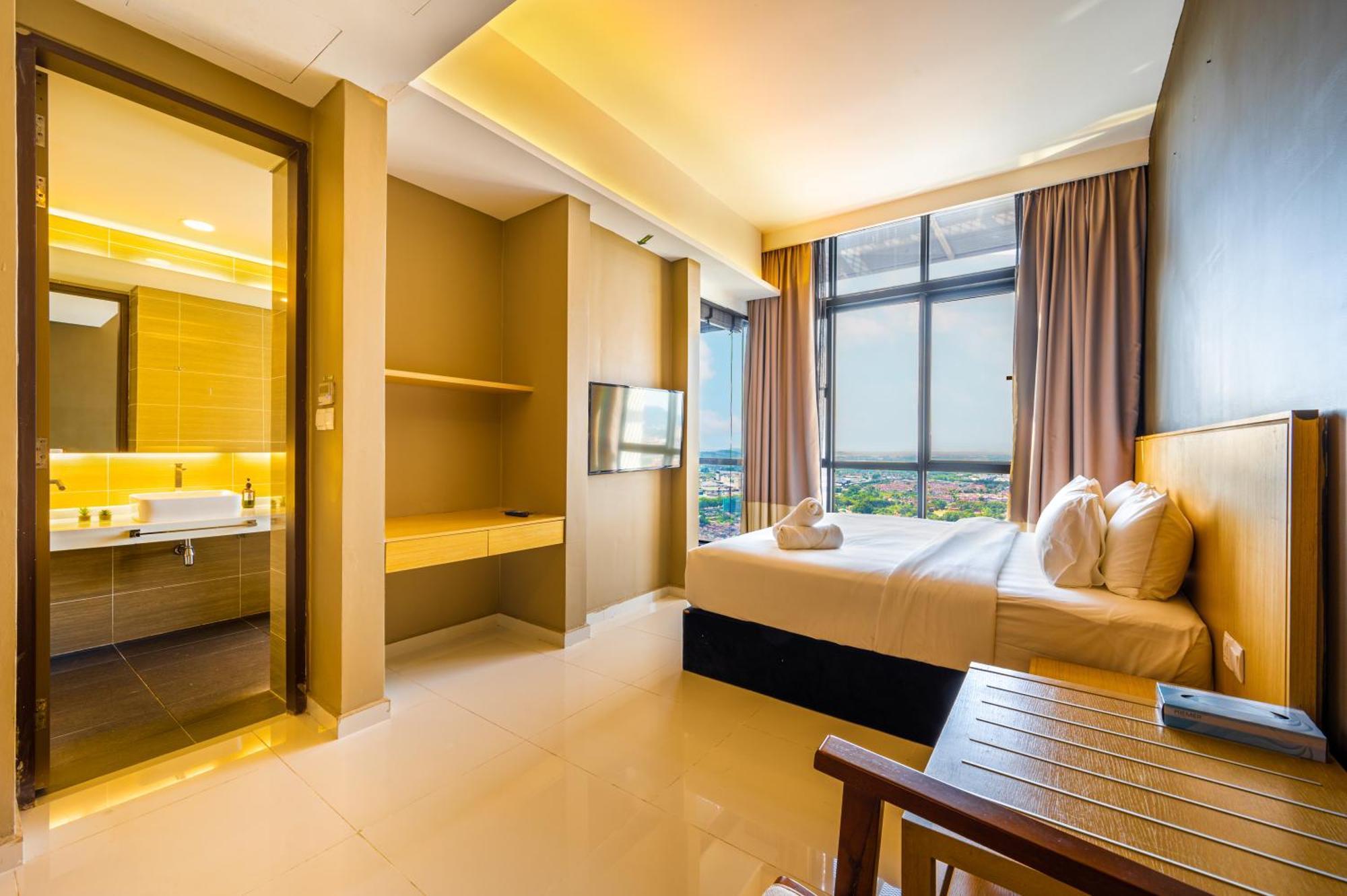 Greystone 99 Suites Malacca Exterior photo