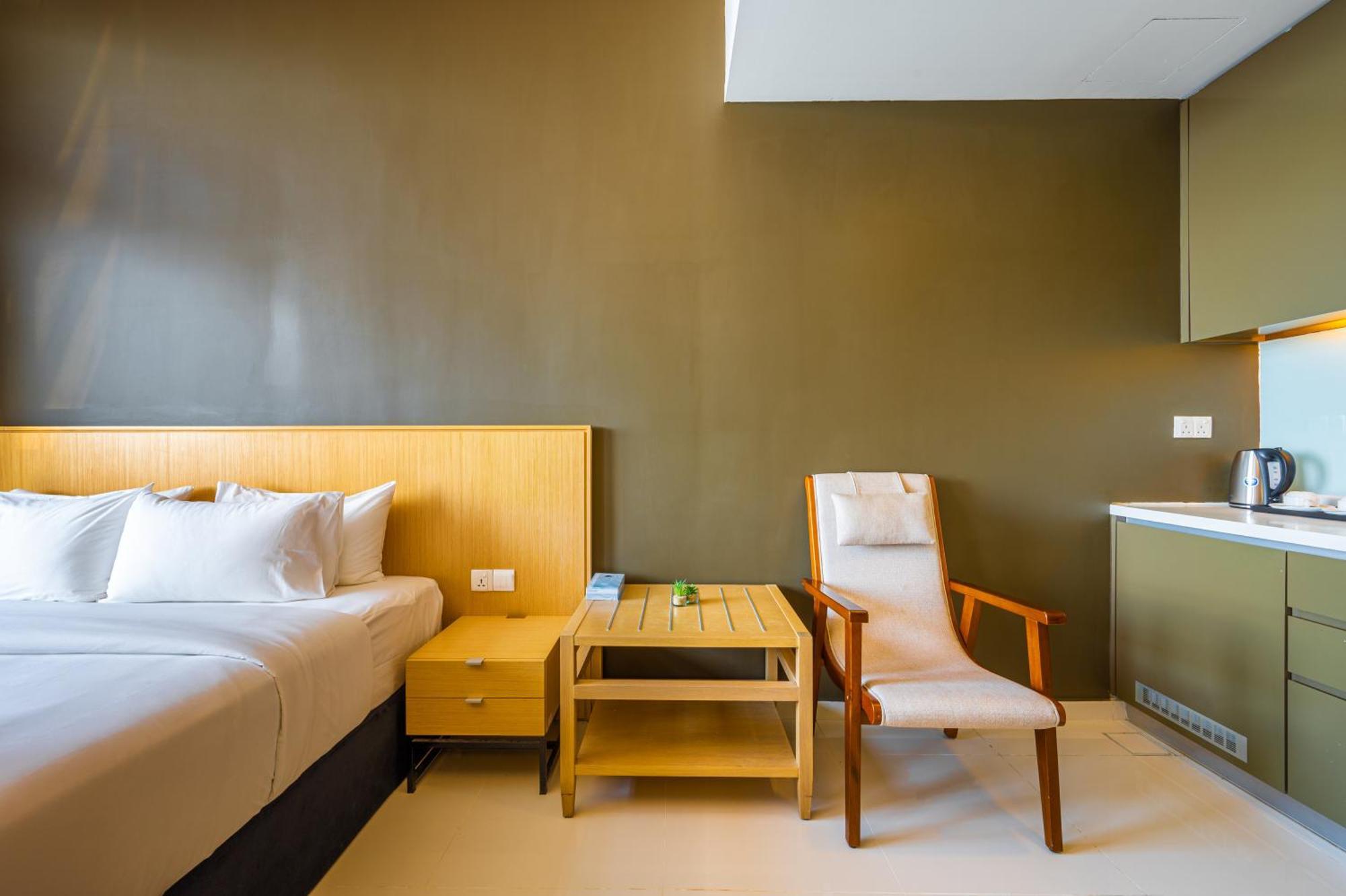 Greystone 99 Suites Malacca Exterior photo
