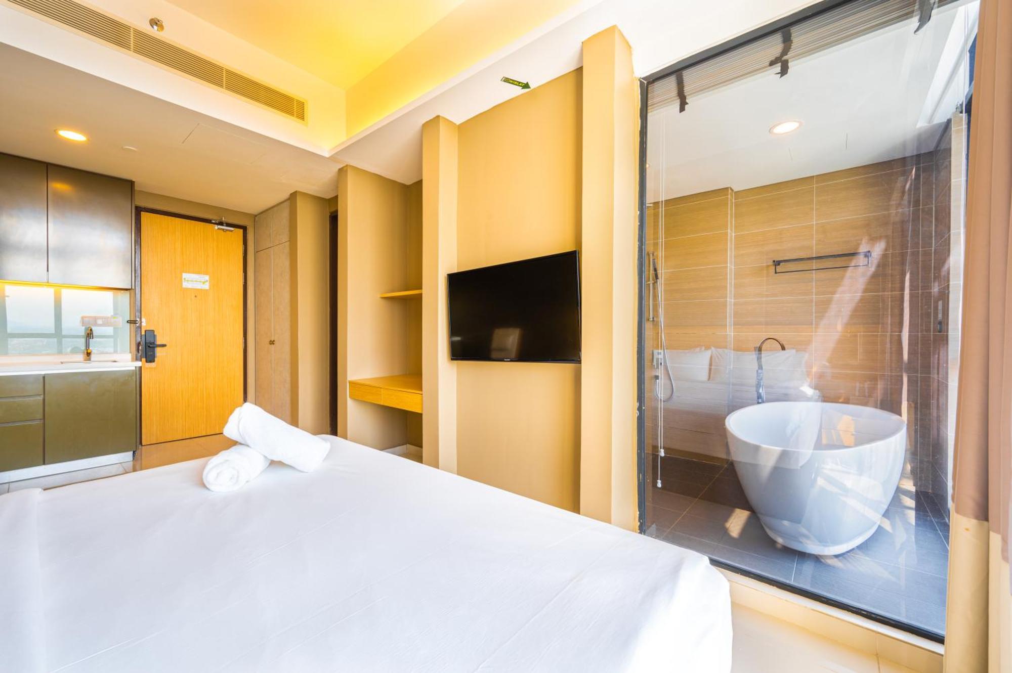 Greystone 99 Suites Malacca Exterior photo